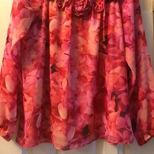 Leslie Fay Blouse Shear sleeves Wide Neckline 14